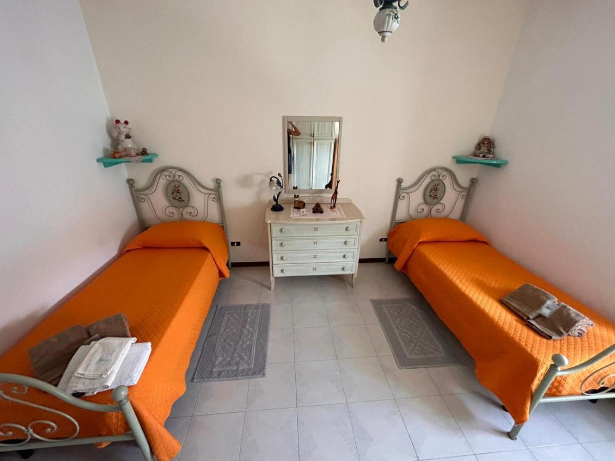 Casa Vacanze Villa Berchidda Dış mekan fotoğraf